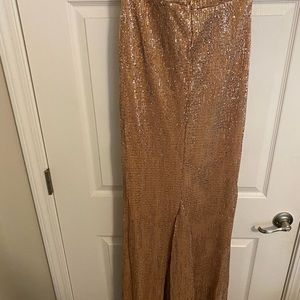 BNWT size L rose gold strapless mermaid style gown